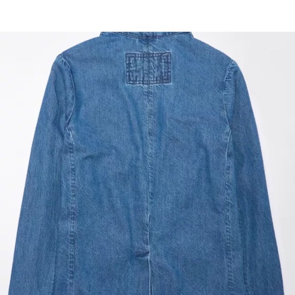 Oversized Denim Blazer - Picture 5 of 6